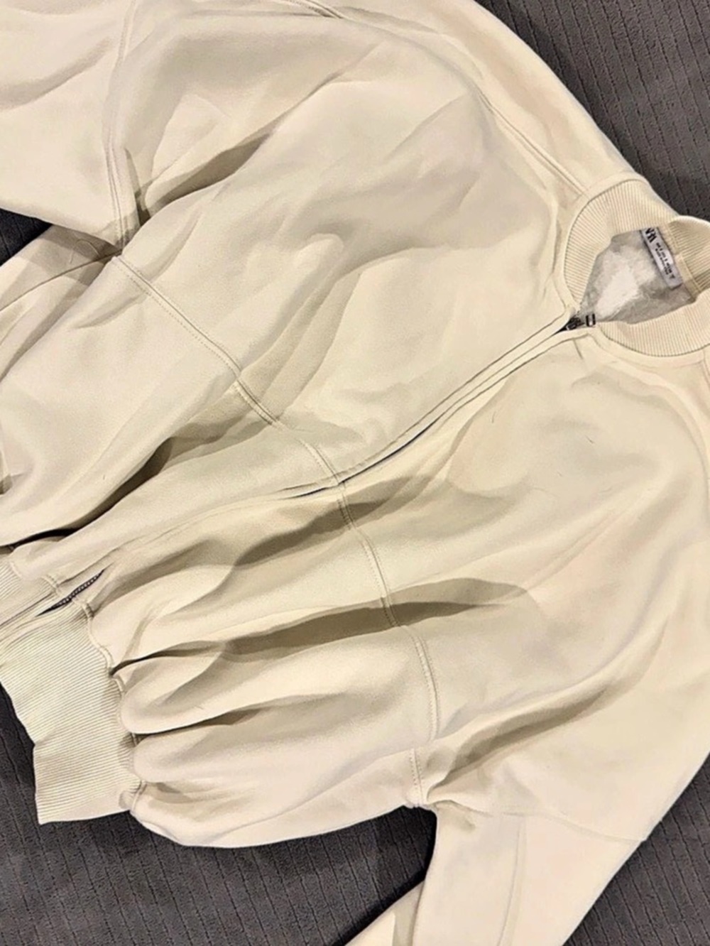 ZARA BOMBER JACKET